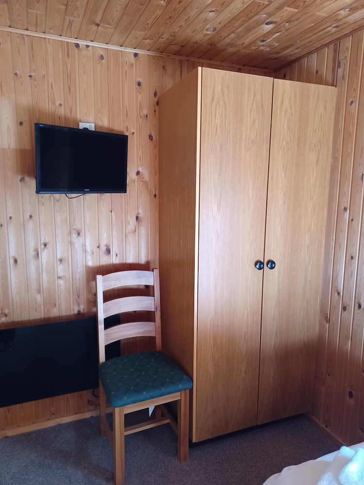 Green View Lodges