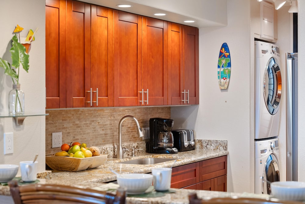 Kahana Villa E609 in Lahaina