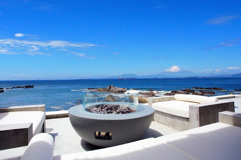 BEACH TERRACE BOSO