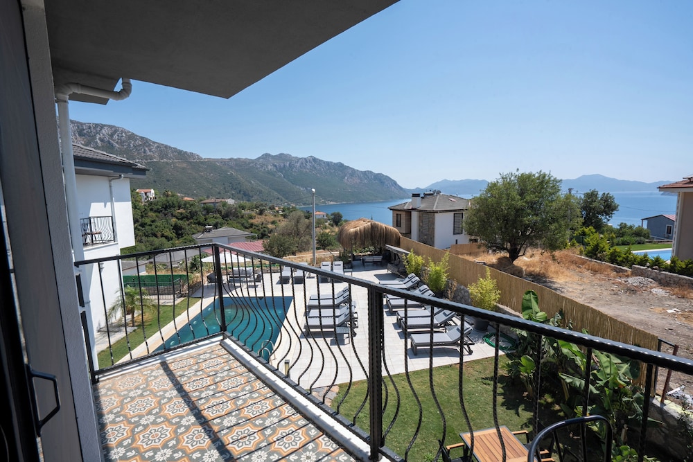 Zeytin Homes Daily Weekly Rentals