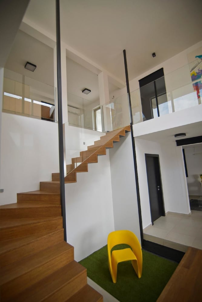 Villa Gloss photo 4