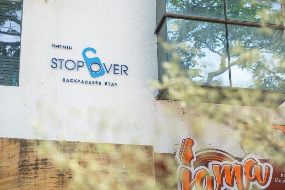 Stopover Backpackers Stay