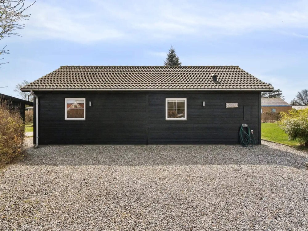 5 Star Holiday Home in Borkop
