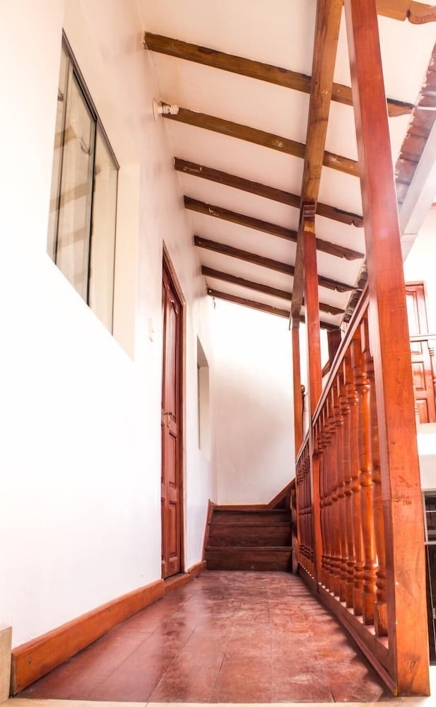 Intiraymi Guest House