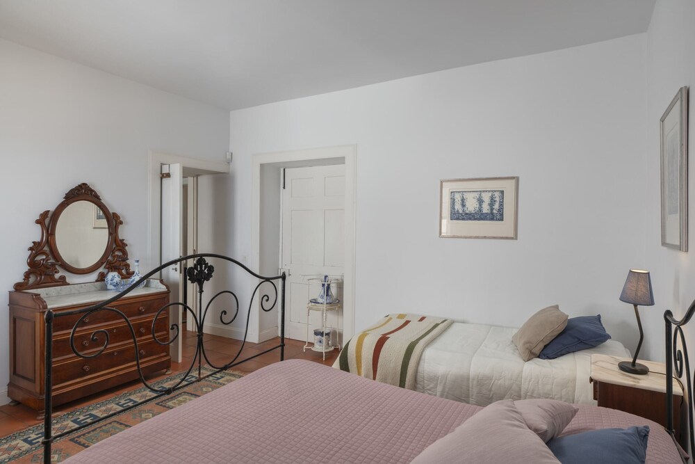 On the North Coast, by the sea - Casa do Terreiro view 5
