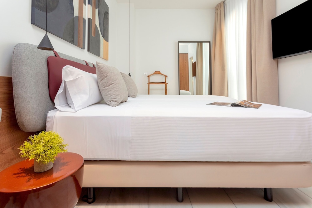 Amazing Apartment in Seville Center San Vicente V