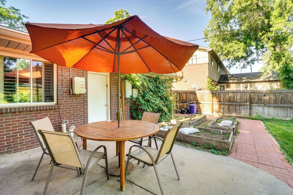 7 Mi to Coors Field: Denver Apt w/ Patio!