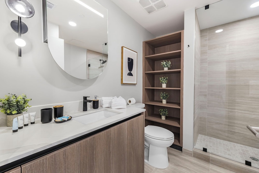 Luxury Condos Near Miami Beach