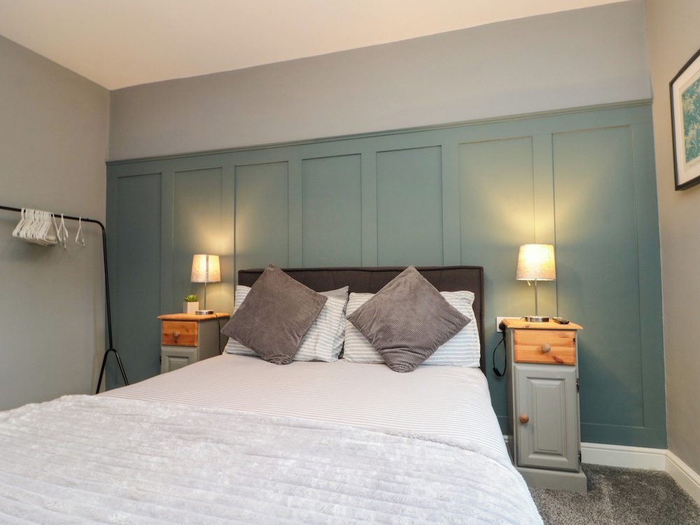 27 Westbourne Grove