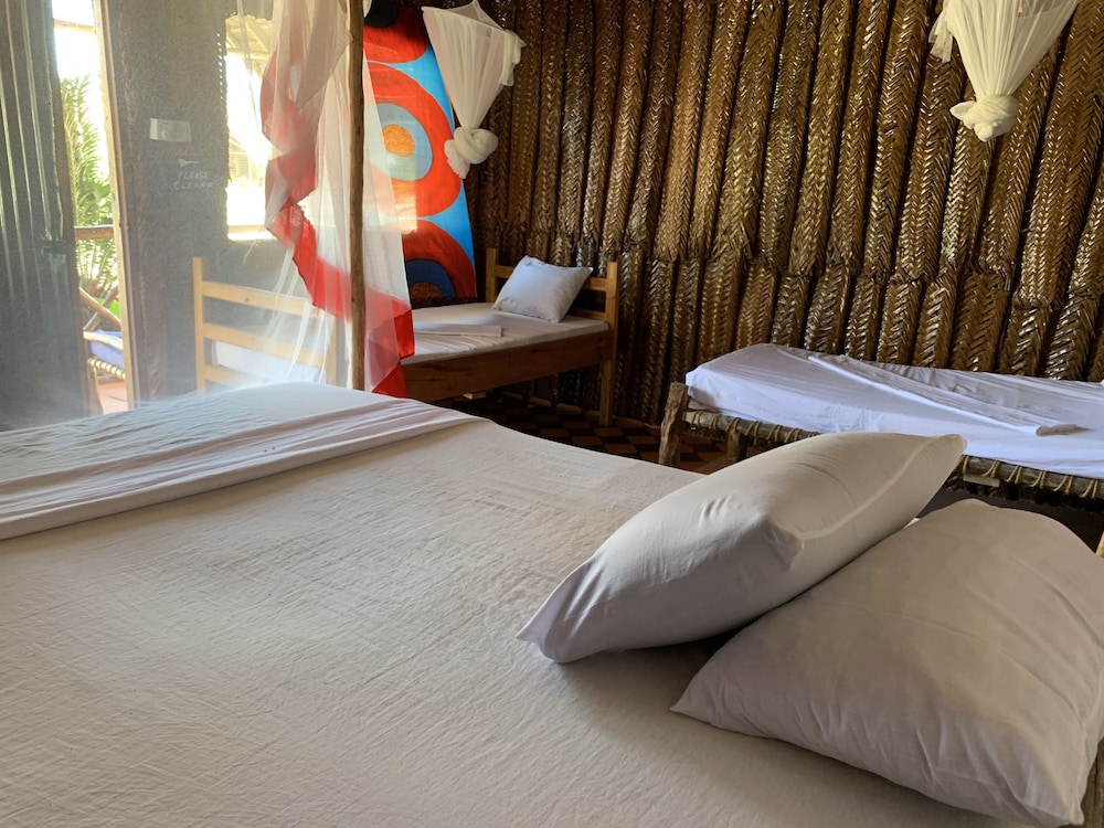 New Jambo Bungalows - Hostel