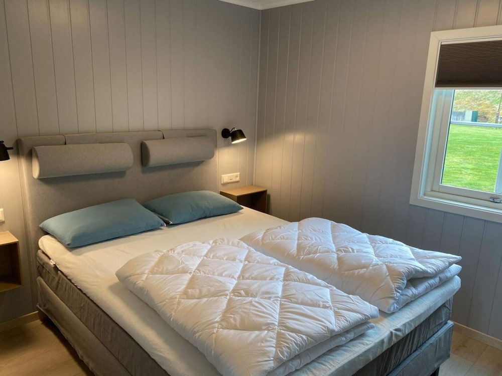 Holiday Home in Kinsarvik With sea View
