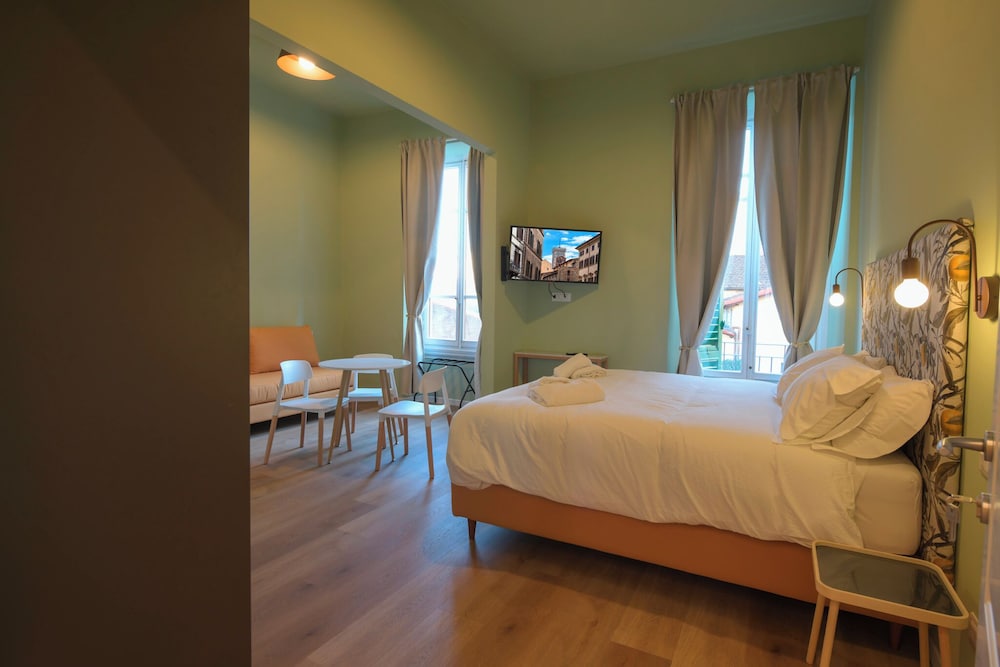 B&B Magnolia