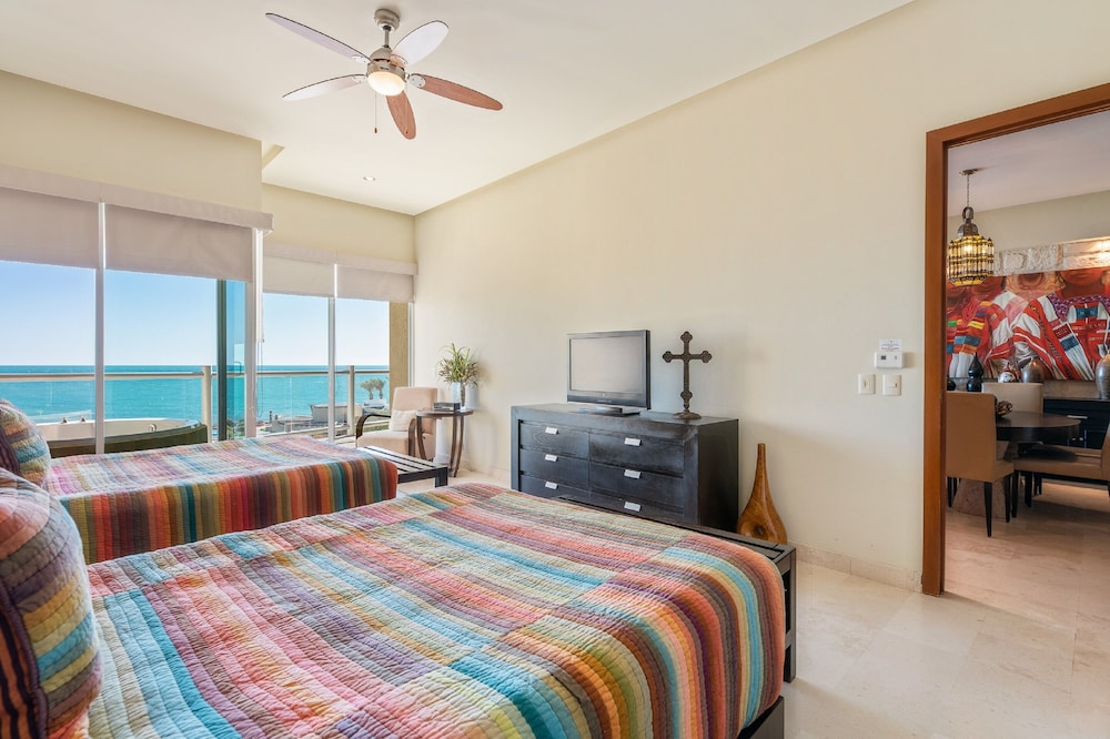 Encanto Living 0302 -1BR by Kivoya