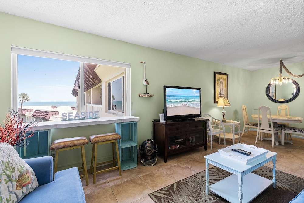 Chateau by the Sea 34B