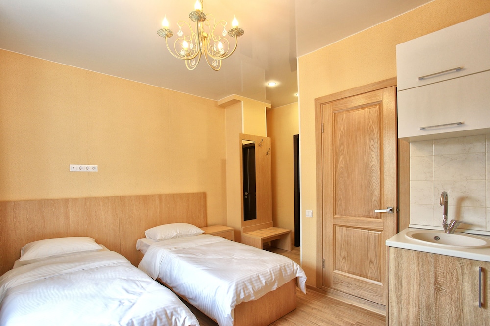 G&I Apartments
