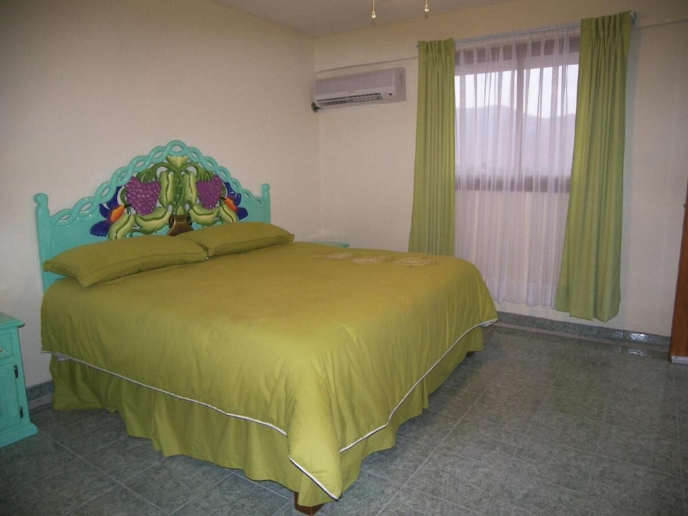 Paradise Lagoon Hotel