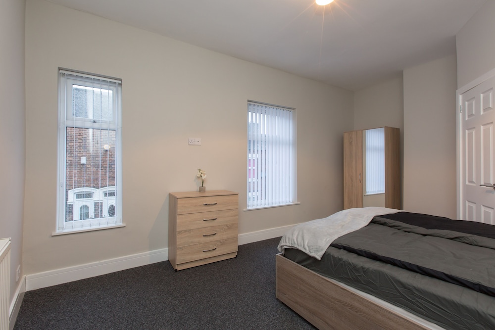 Stoke-on-trent Vacations - Townhouse  Rose Street Stoke - Property Image 20