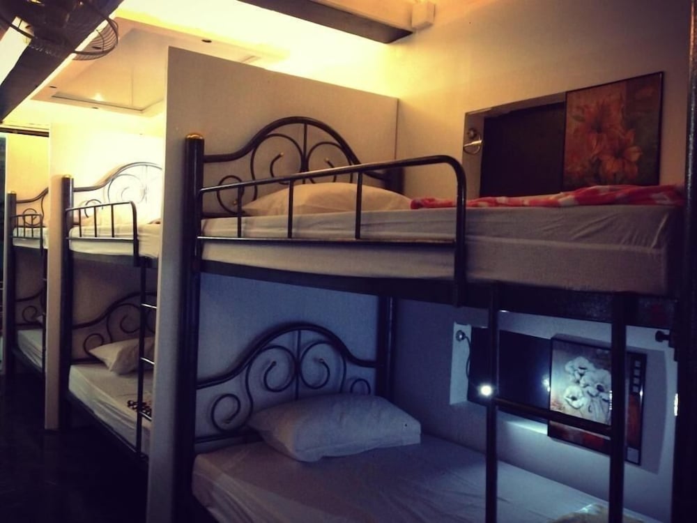 At Phangan Hostel