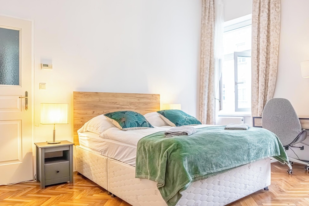 3BR Apt 15min to Landstraße Hub