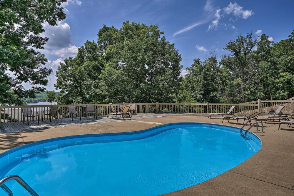 Community Perks: Scenic Osage Beach Condo!