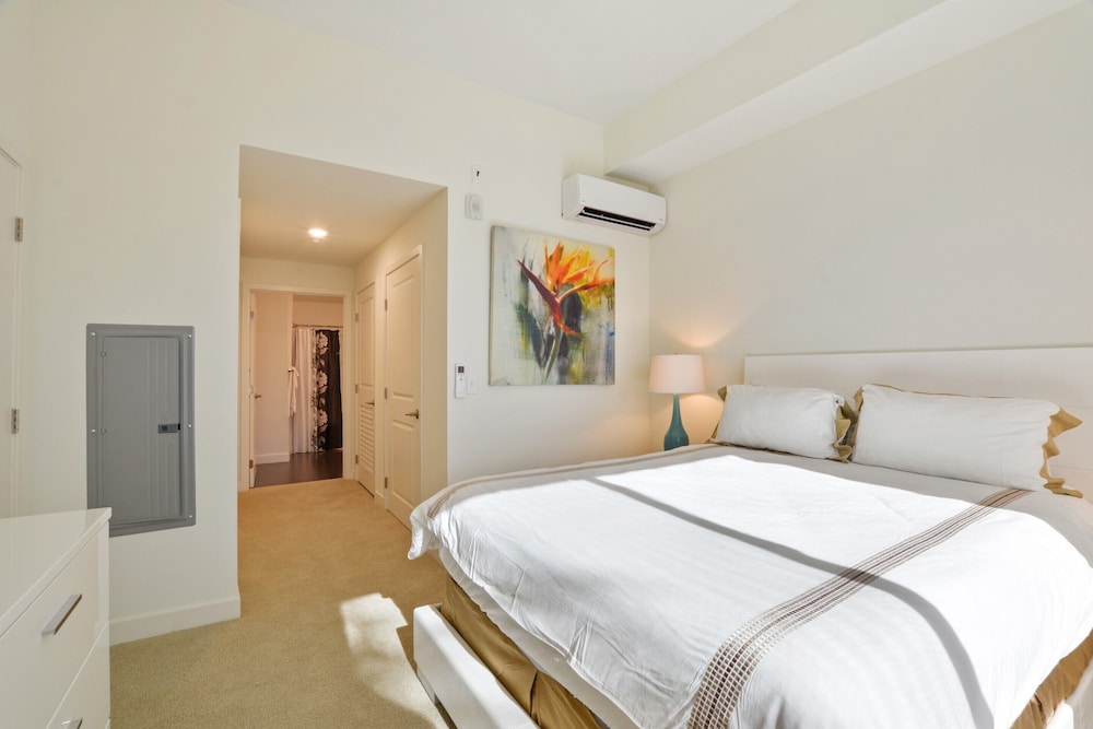 Global Luxury Suites San Mateo view 5