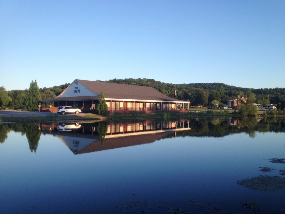 Cullman Vacations - The Golf Inn at QC Resort and RV - Property Image 1