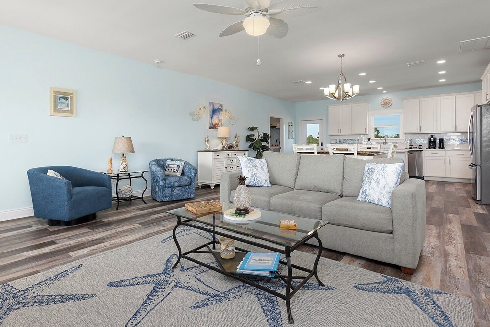Living The Dream by Southern Vacation Rentals