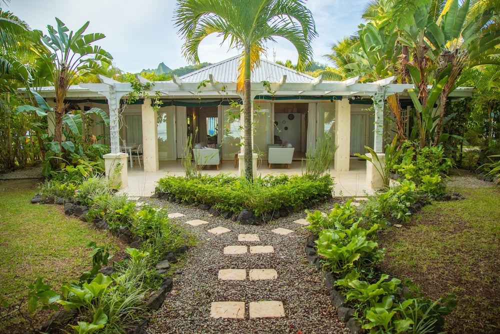 Natura Pandanus Villa