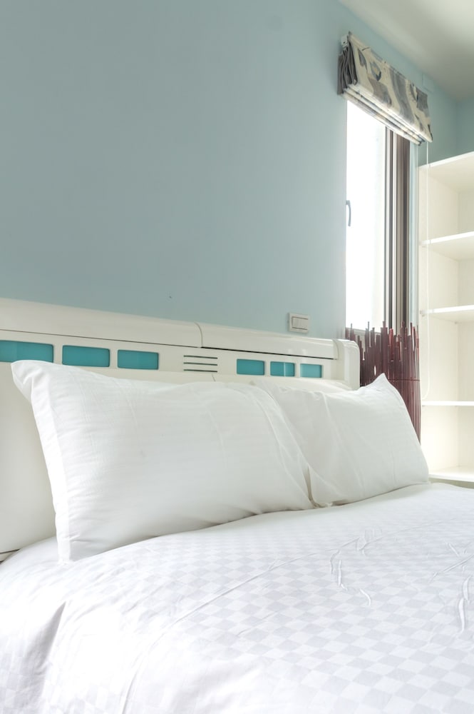Jhongshan Building B&B