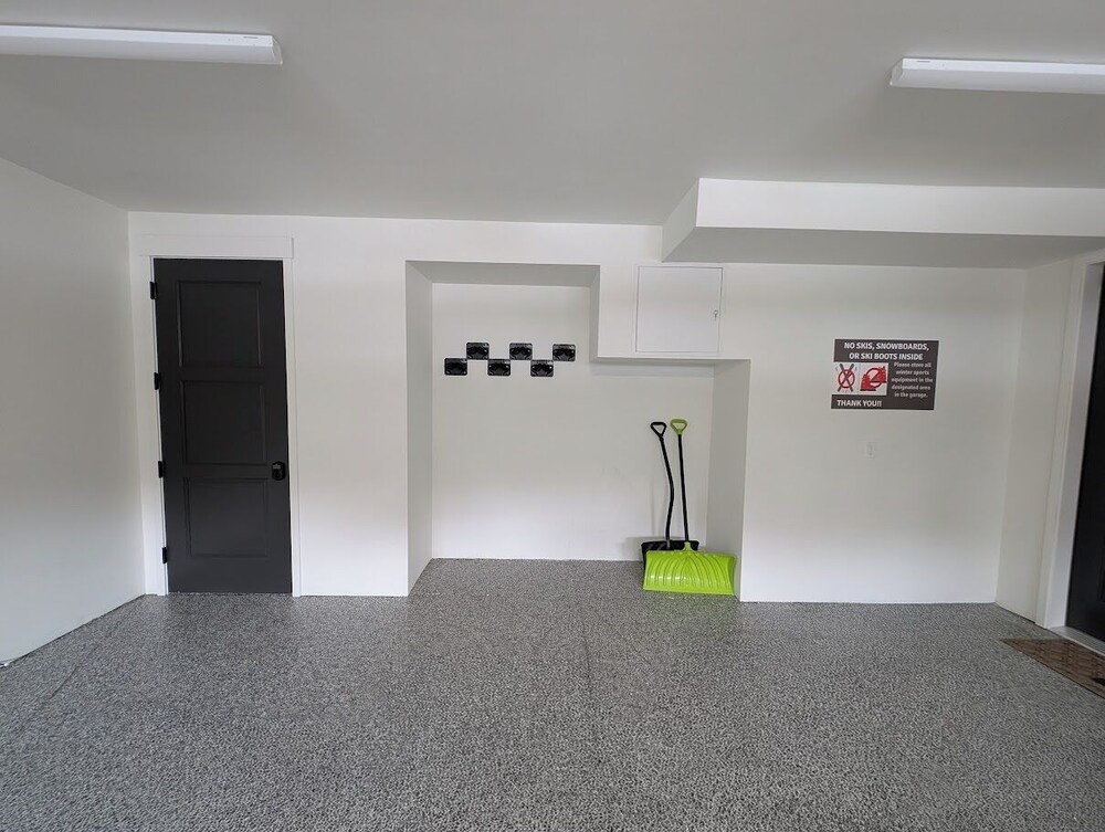 Alcove 74