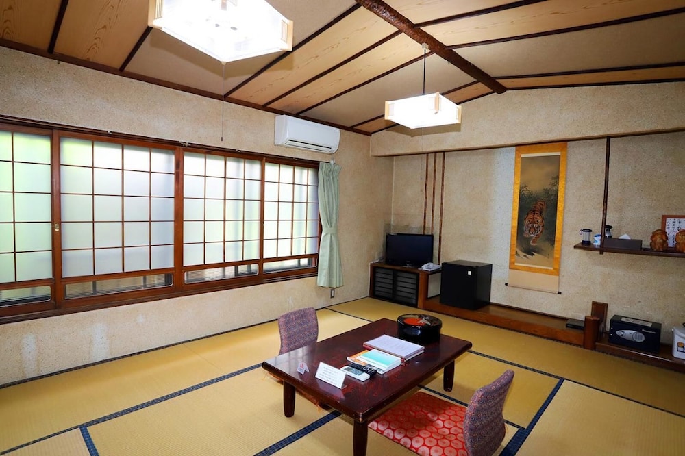 Hinoderyokan