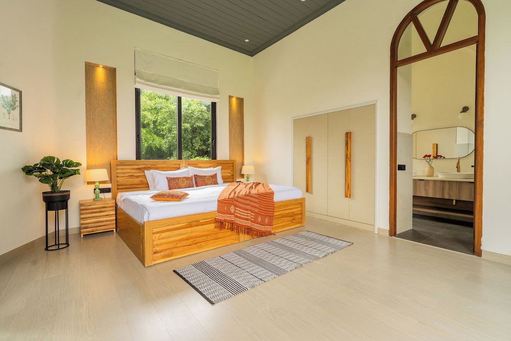 Water Edge by Akama Homes- 4Bhk Luxe