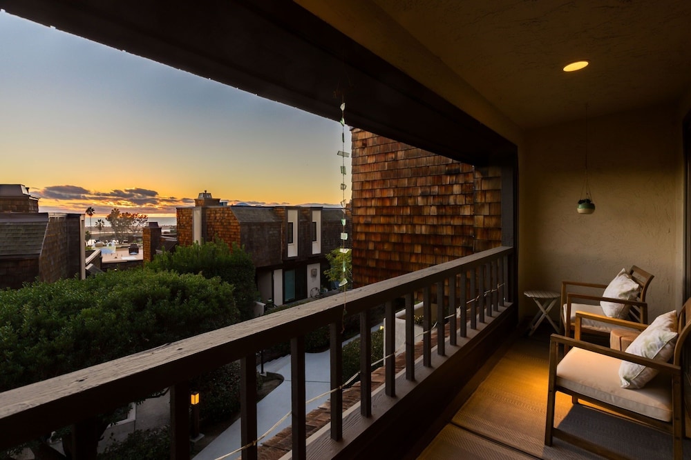 Caminito Del Canto 3 Bedroom Townhouse