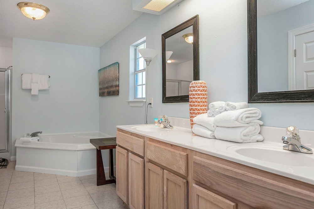 Happy Ours by Southern Vacation Rentals