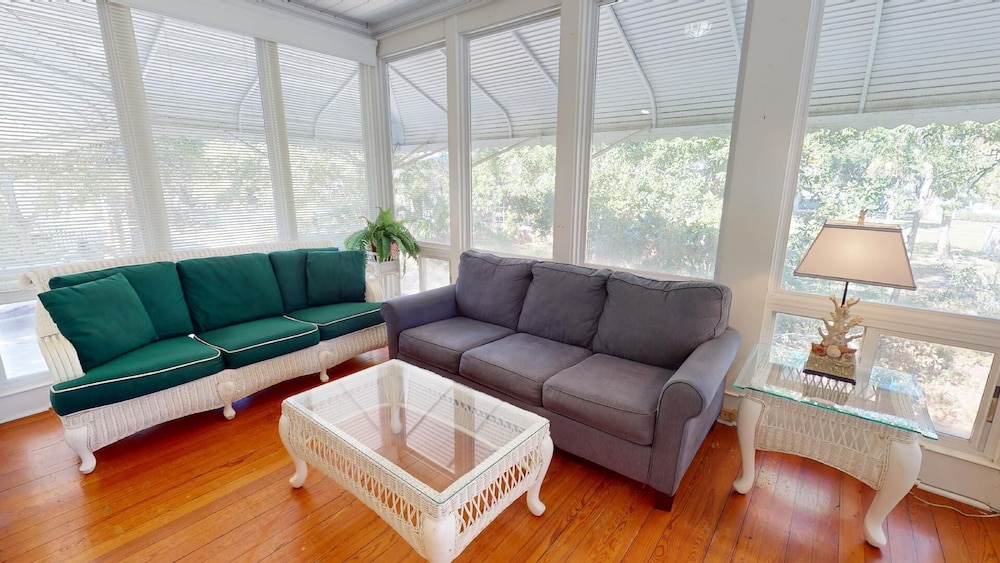 9 Shirley Road by Tybee Vacation Rentals