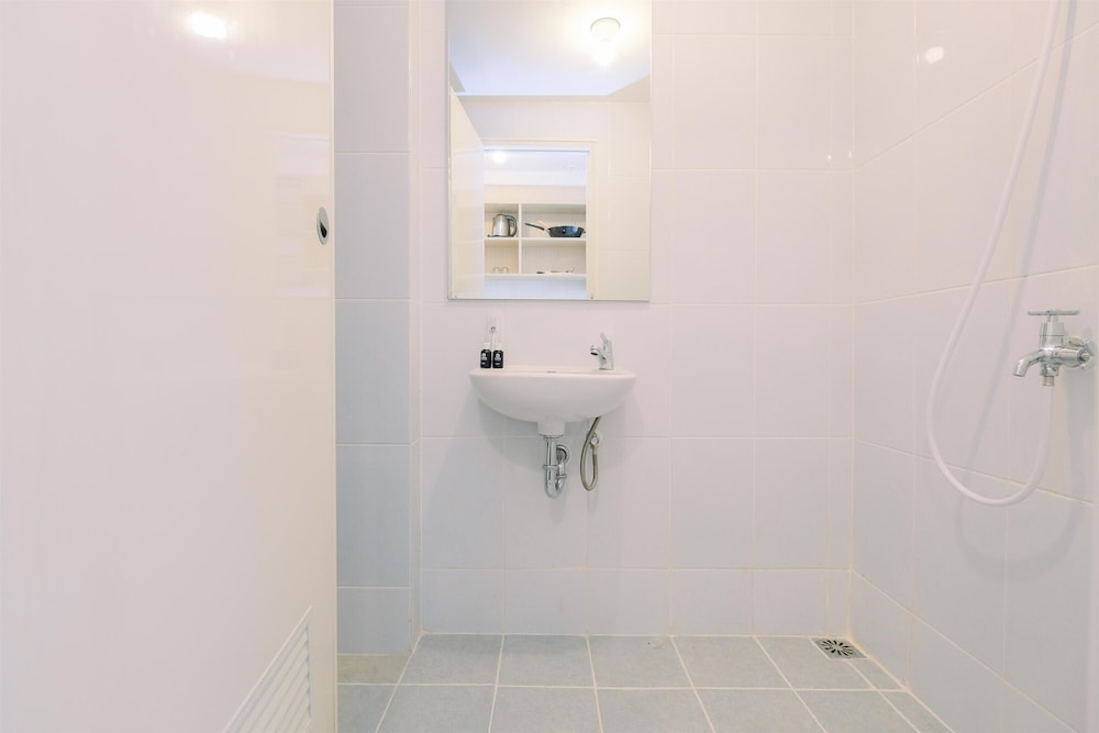 Good Deal And Restful Studio Tokyo Riverside Pik 2 Apartment