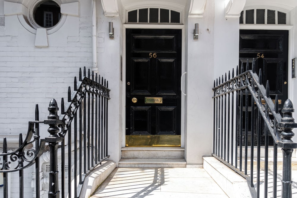 56 Draycott Place