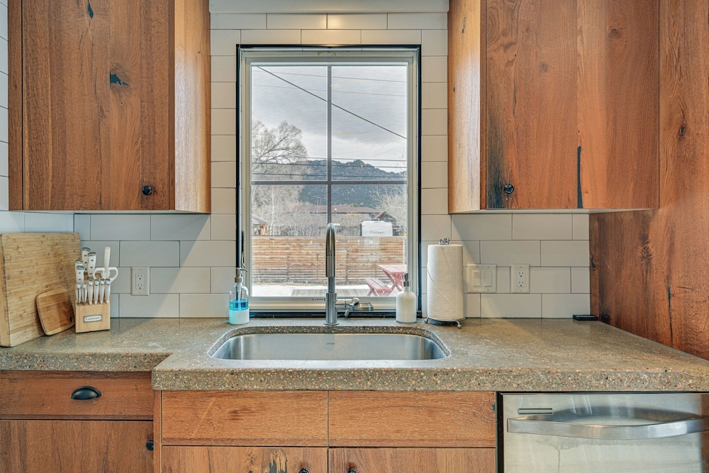 Historic Home Near Main Street Buena Vista!