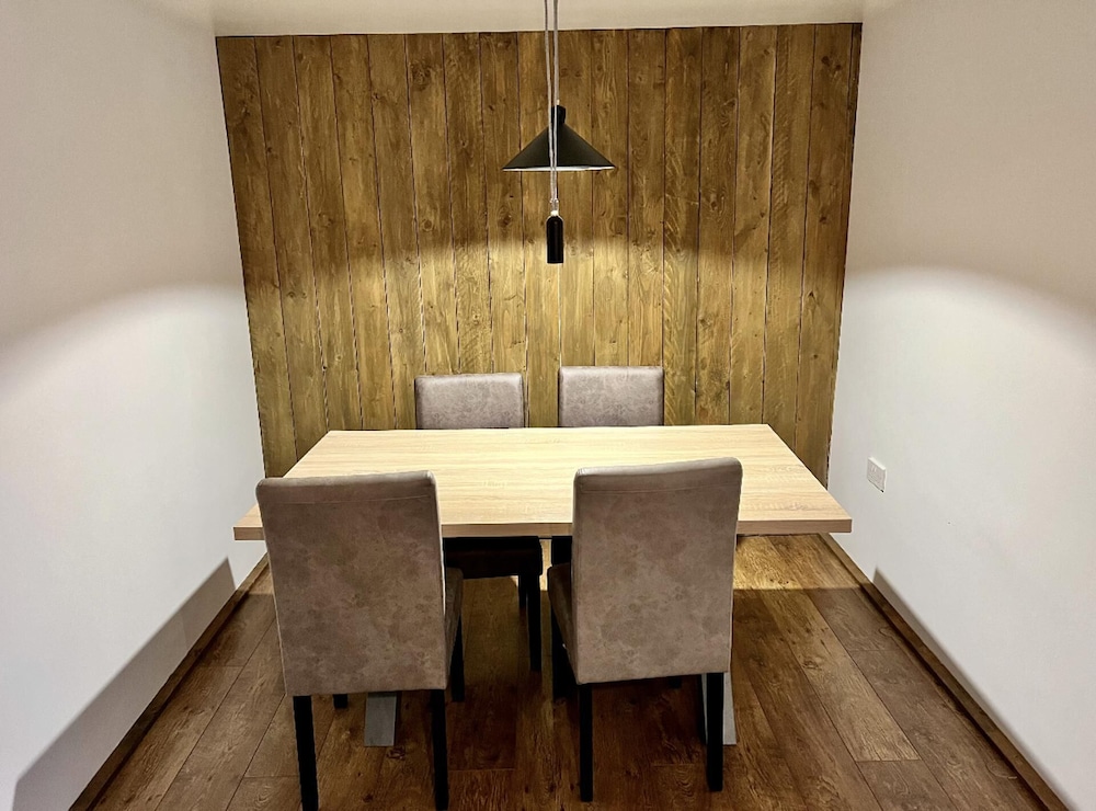 Cosy Flat 2mins Walk From Maidstone Station view 2