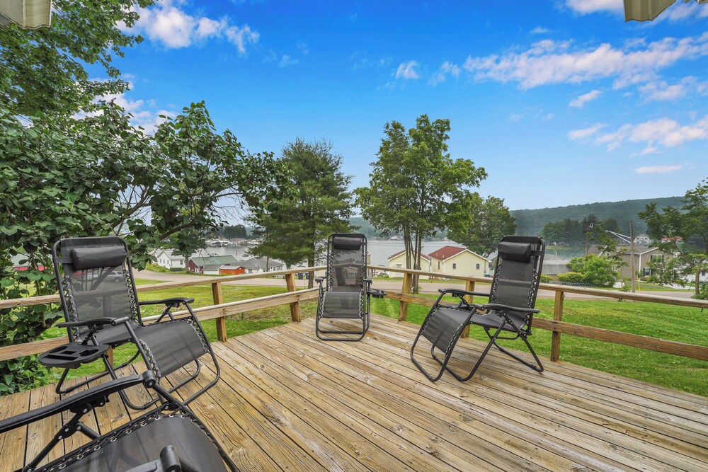 Private Dock & Lake Views: Home on Lime Lake
