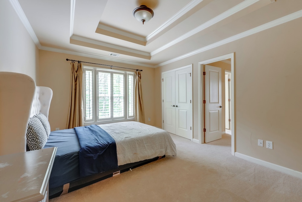 Pets Welcome! Spacious ATL Area Retreat w/ Deck