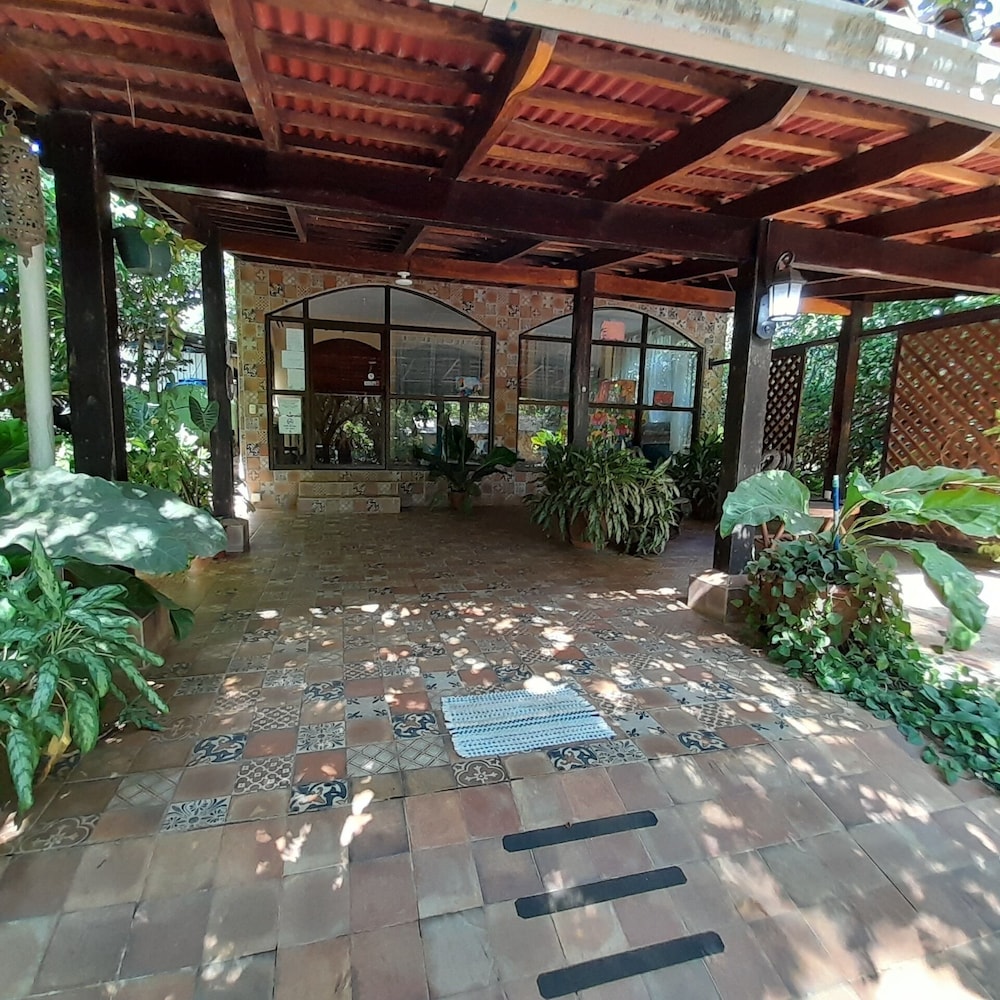 Hotel Cabinas La Playa