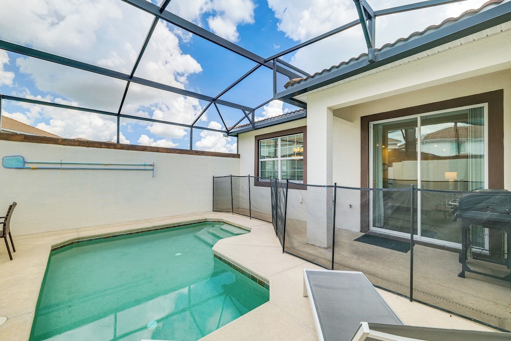 Family Oasis in Championsgate: Private Pool!