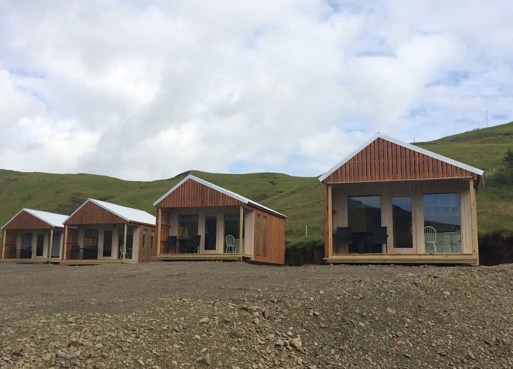 Paradise Cottages