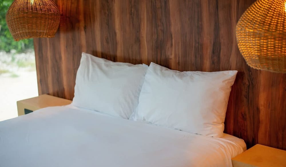 Ocean Breeze Loft Steps Away From Hotel Zone