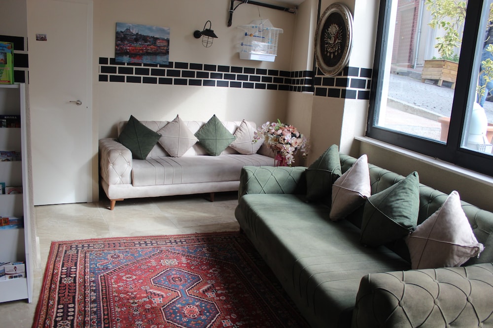 The Reina İstanbul - Image 22