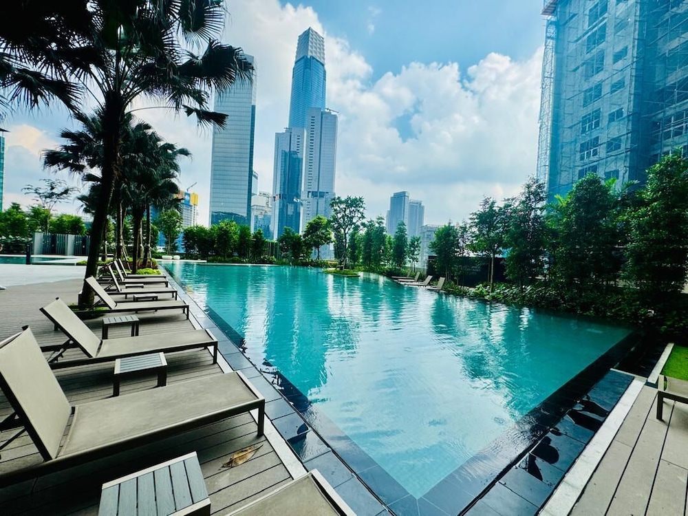 Agile Premium Service Suite KL