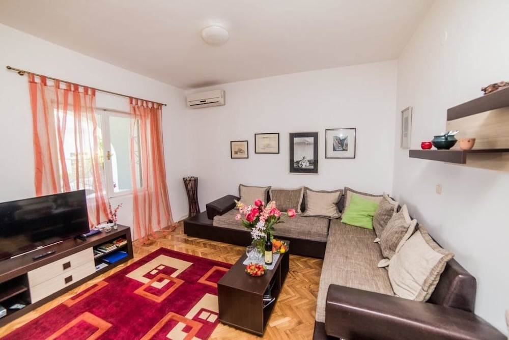 Becici Sunset home