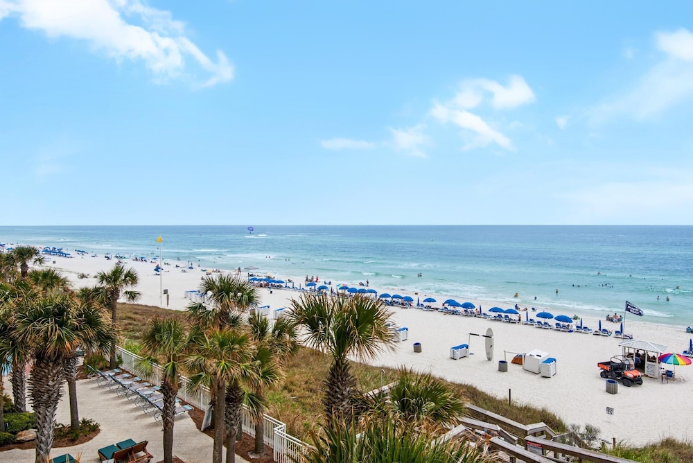 Aqua Resort 306