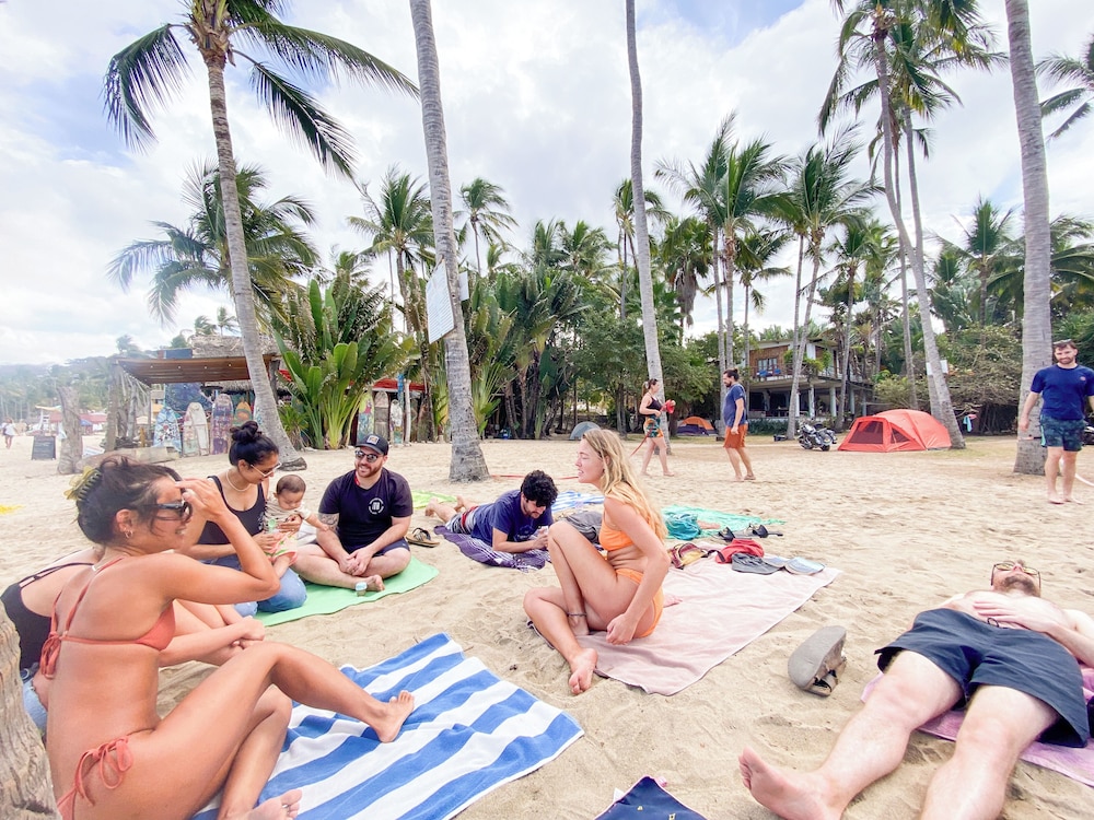 ITH Sayulita Amazing Surf Hostel
